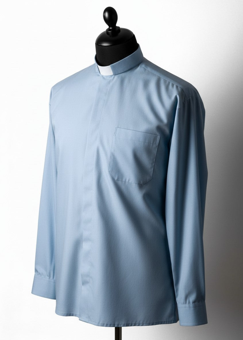 Priesterhemd Modell „Sisto“ – Hellblau (Langarm)
