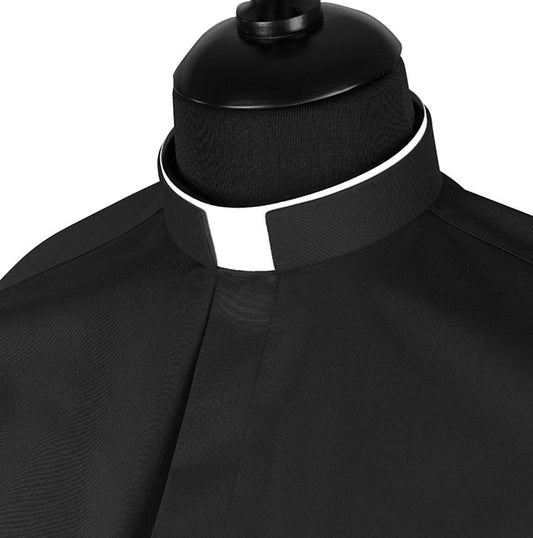 Priesterhemd Modell „Roma“ – Schwarz (Langarm)